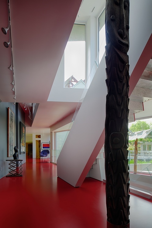 red resins floor